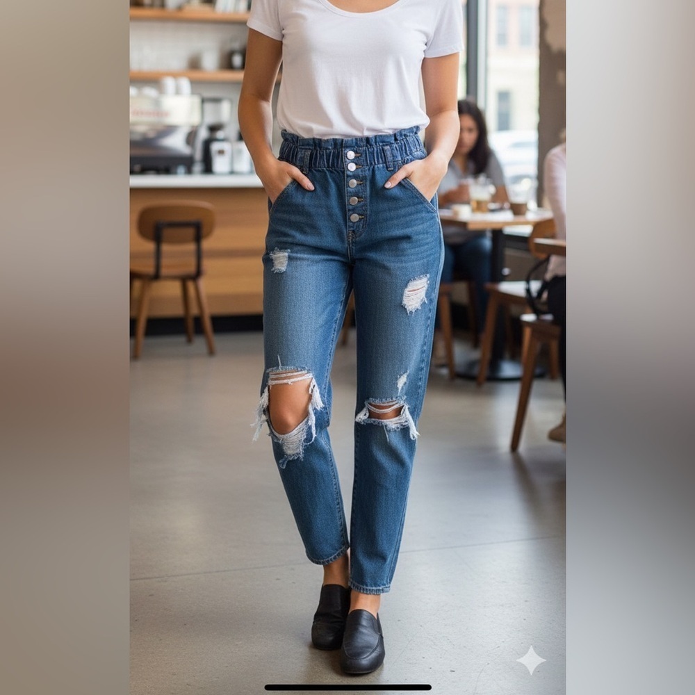 Forever 21 Paper Bag Elastic Waist Medium Wash Button Fly High Rise Mom Jeans